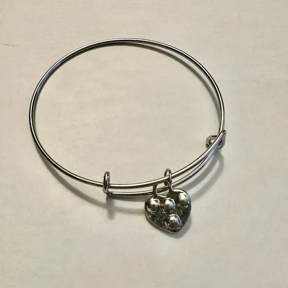 Set of 2 Love and Heart Charm Bangle Bracelets 💕 Adjustable Stackable Jewelry - Picture 5 of 5